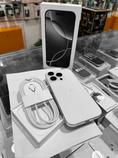 iPhone 14 Pro Max Blanc