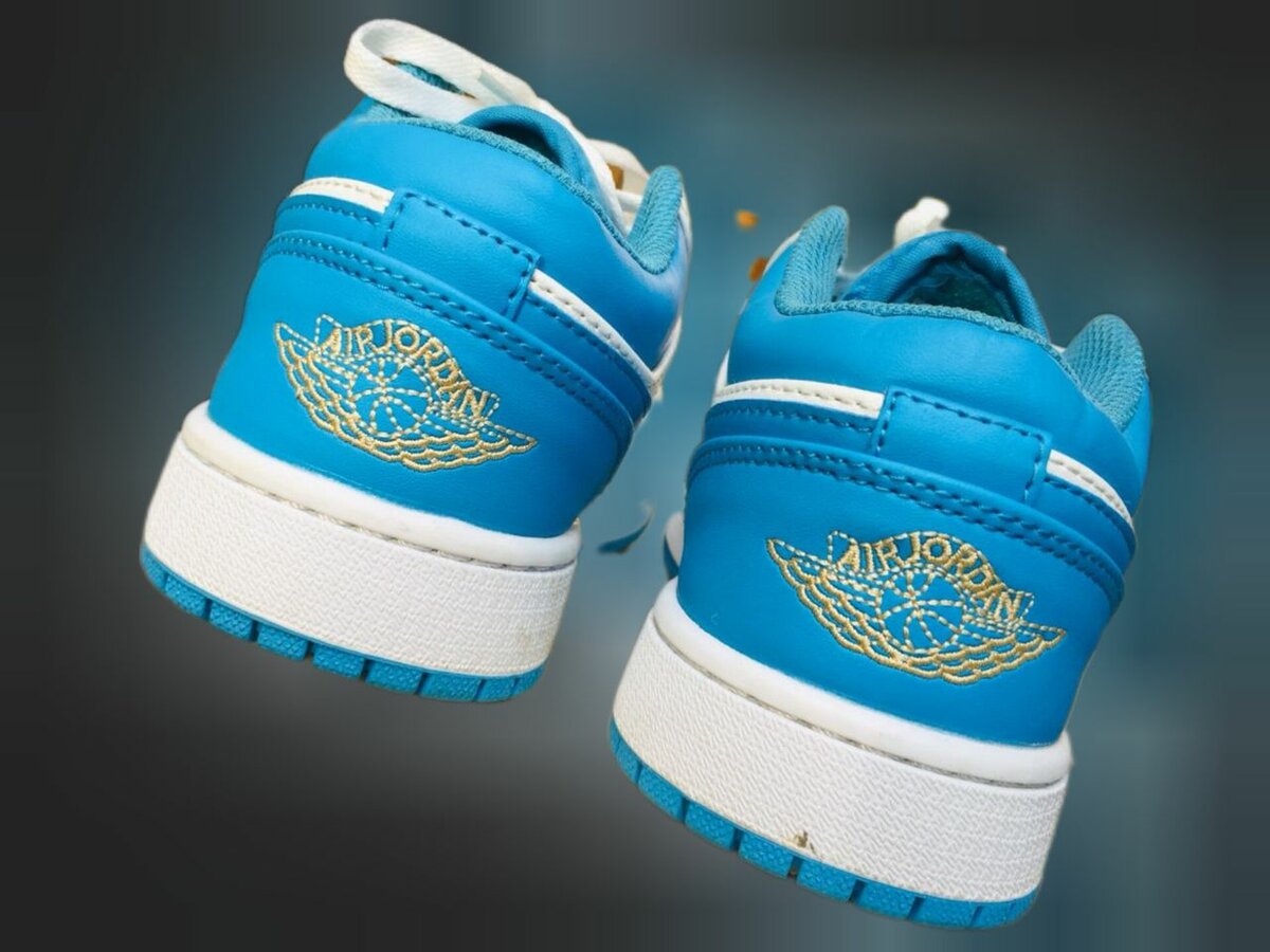 AJ1 Low North Carolina Blue