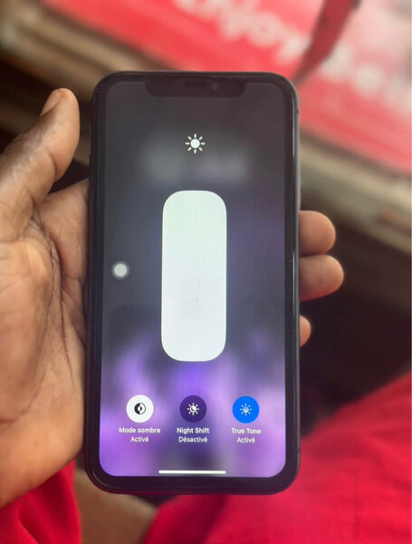 iPhone 11 Noir 64Go
