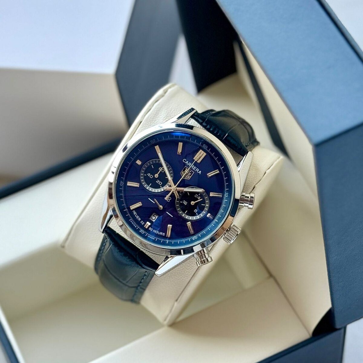 QUALITY LEATHER WATCH