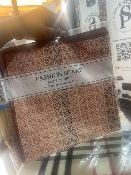 Écharpe Mode Élégante