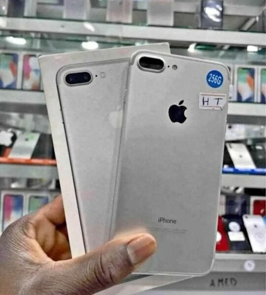 iPhone 7 Plus 256 Go Argent