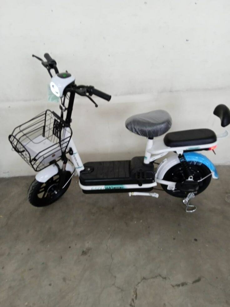 Trottinette électrique pliable