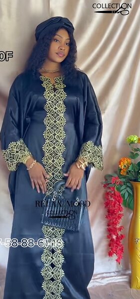 Robe caftan brodée élégante