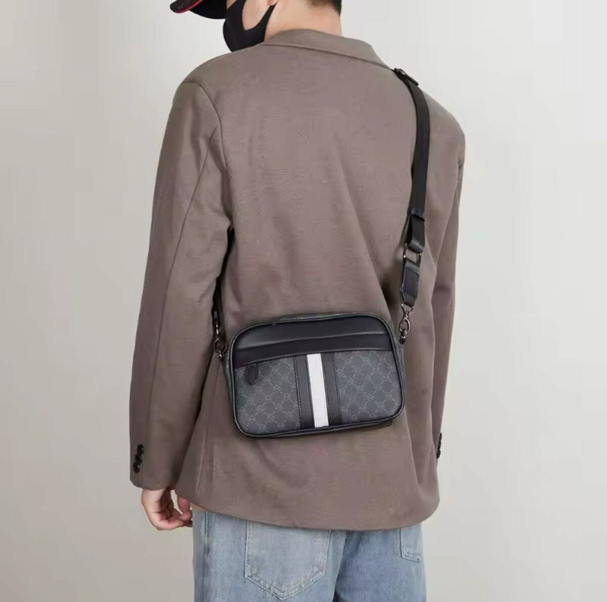 Side bag