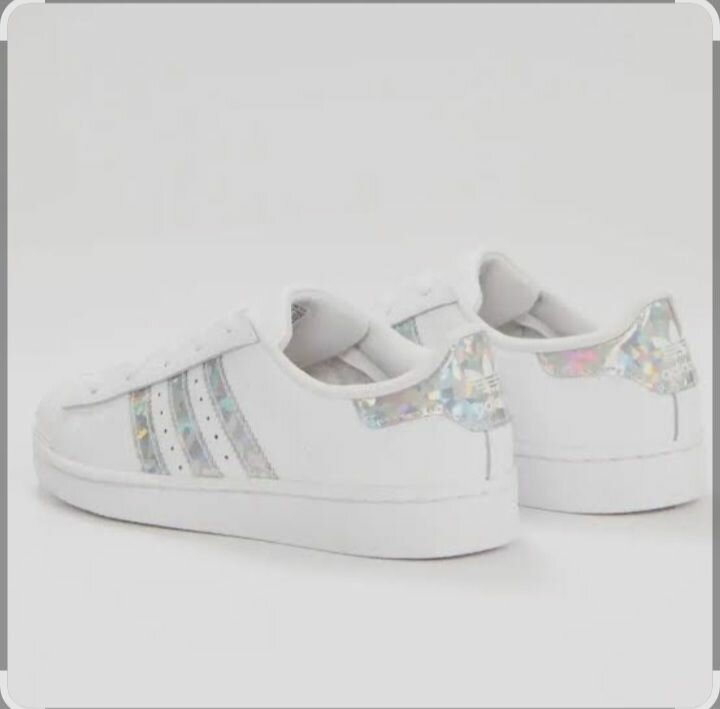 Baskets blanches irisées