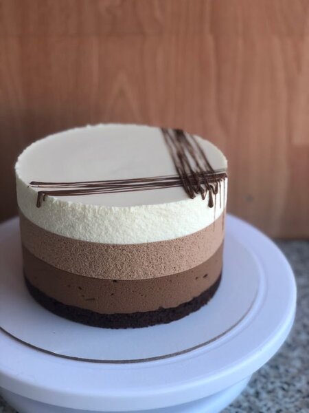 Délicieux Gâteau Mousse Trois Chocolats