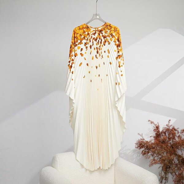 Robe plissée élégante