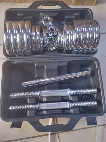 Set d'haltères chromés 30 kg
