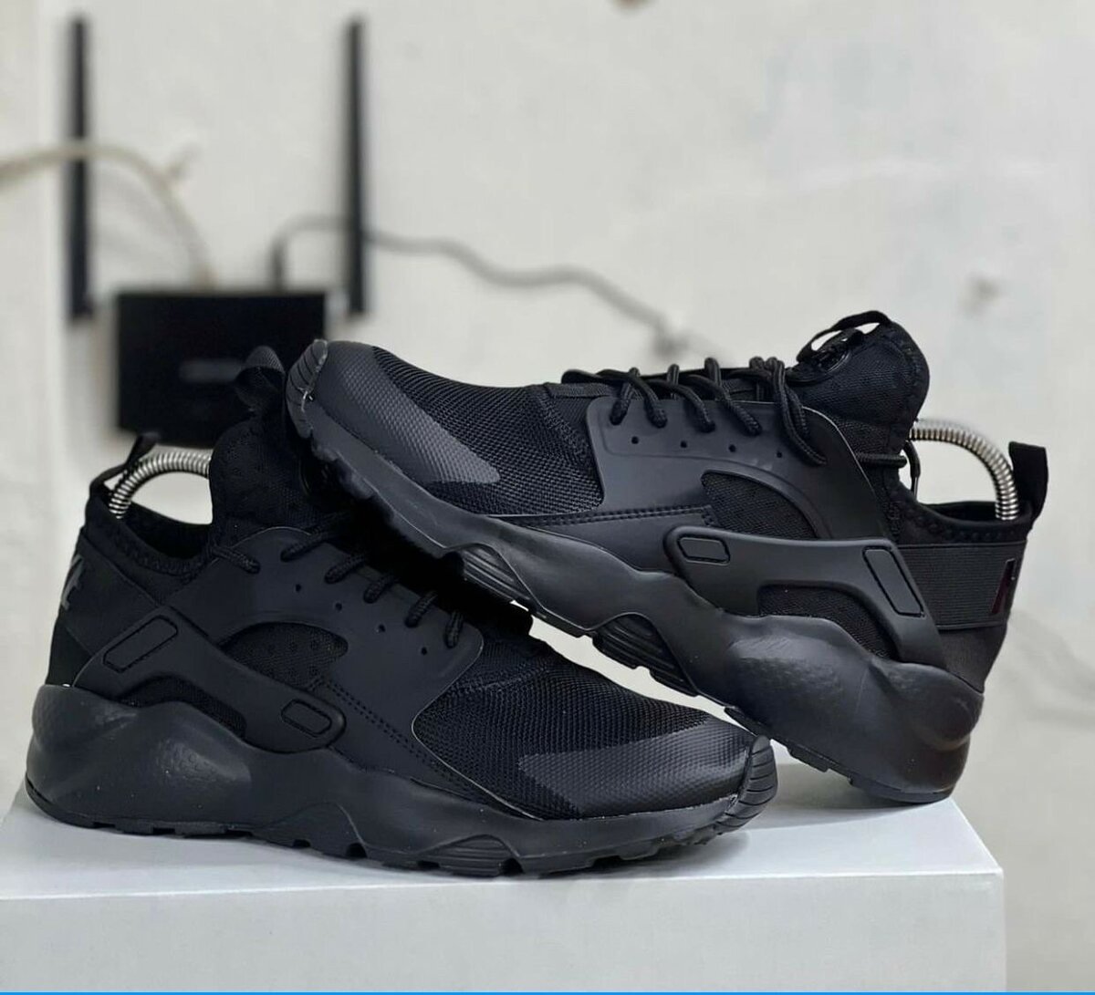 Nike haurache(all black )