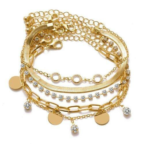 Ensemble de bracelets dorés élégants
