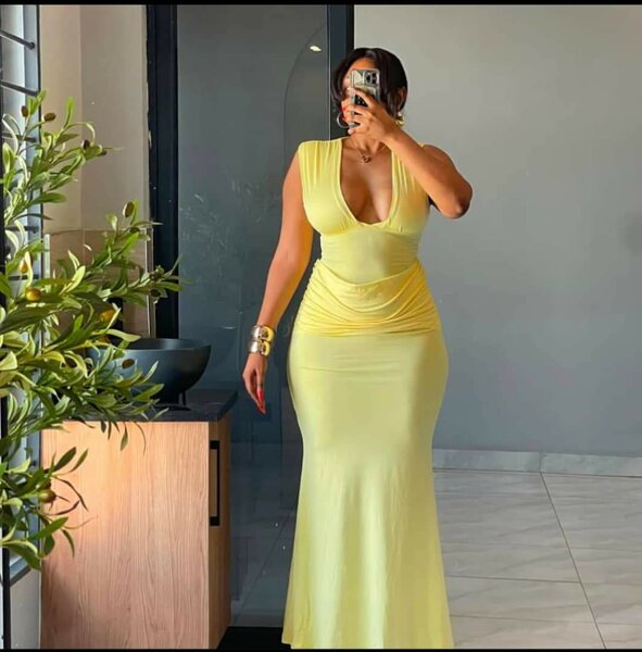 Robe longue élégante jaune