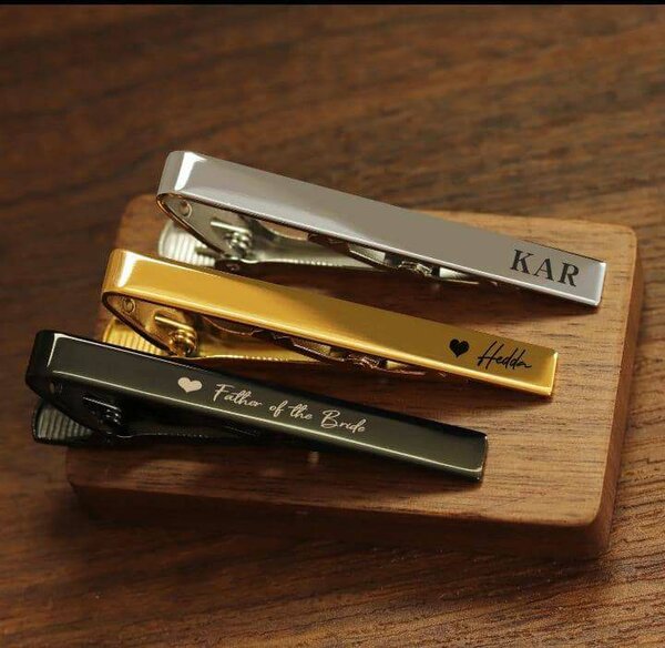 Pince à cravate personnalisée