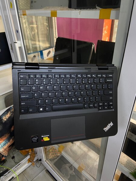 Lenovo Thinkpad yoga 11e