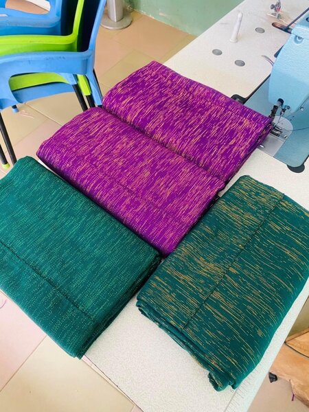 Plain kente with shimmering