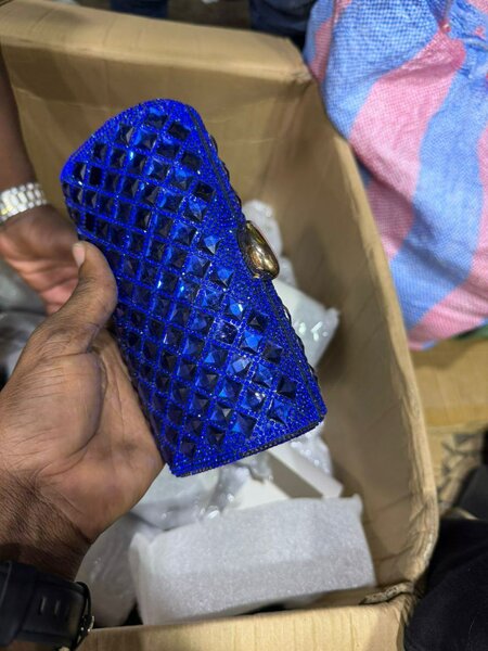 Pochette clutch bleu élégant