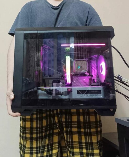 Корпус Fractal Design Torrent Nano ITX