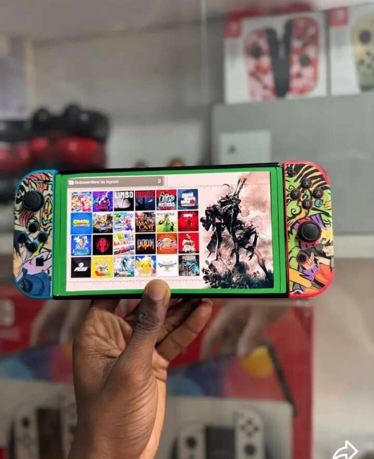 Console portable Switch OLED