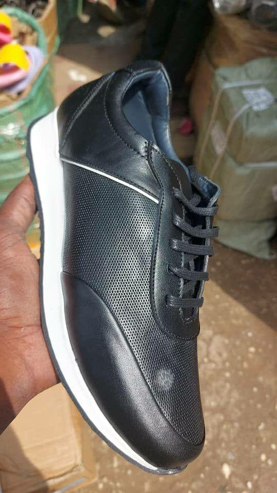 Chaussures en cuir élégantes