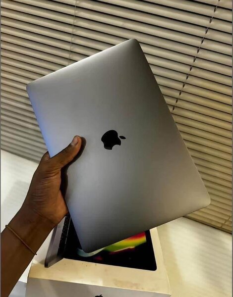 MacBook Pro Retina 2019