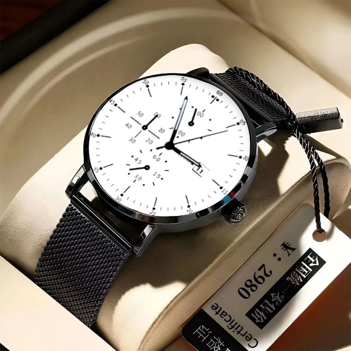 Montre élégante en acier