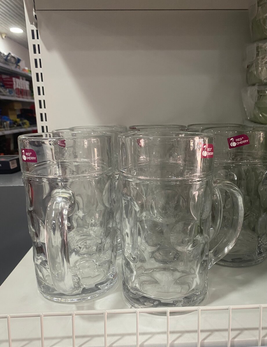 Chope à bière en verre robuste