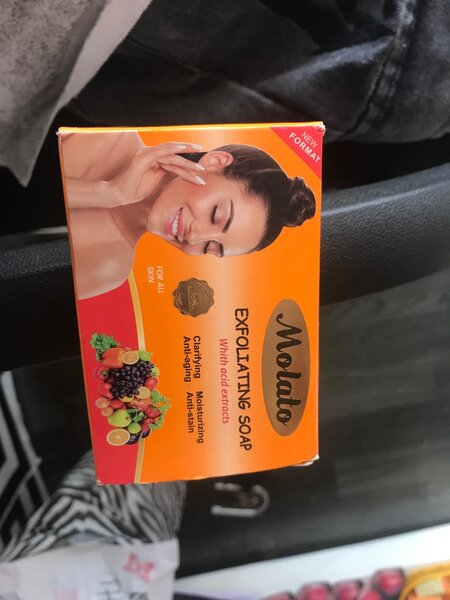 Savon Clarifiant Exfoliant Molato