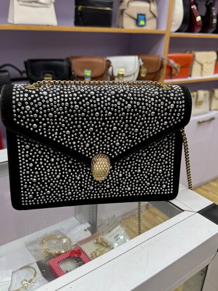 Stoned Cross body bag with chain strap