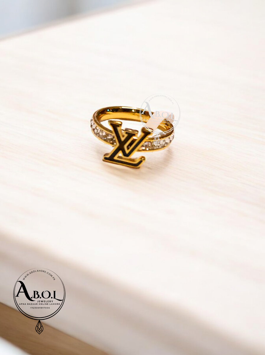 LV stone ring
