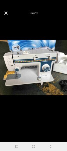 Machine à coudre multifonction