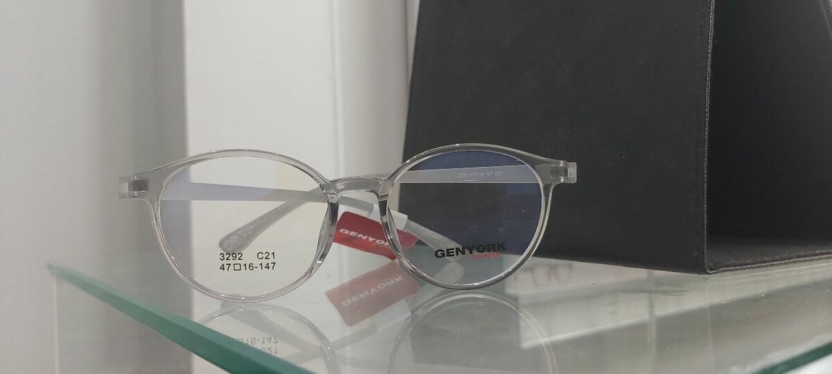 Specticales glasses