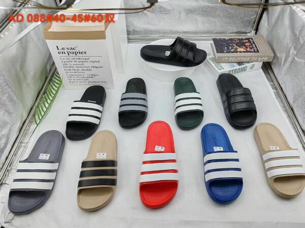 Claquettes confort pour hommes