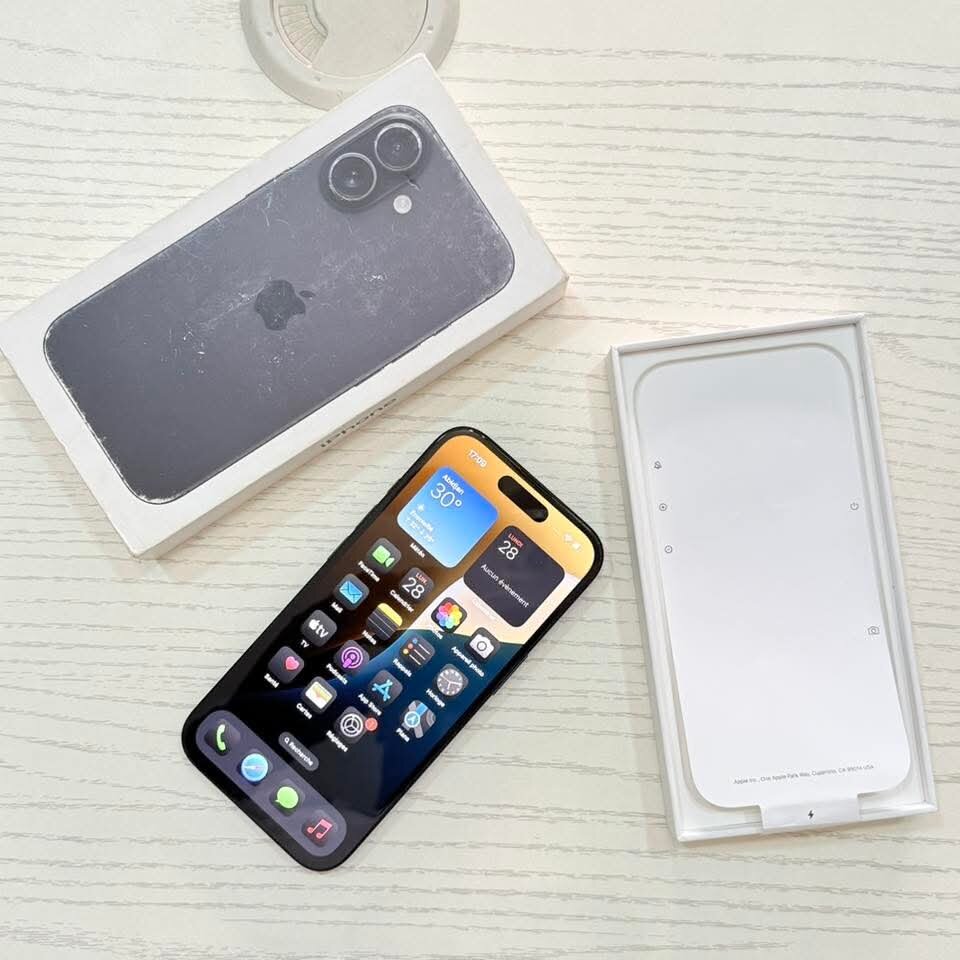 iPhone 16 Noir 256Go