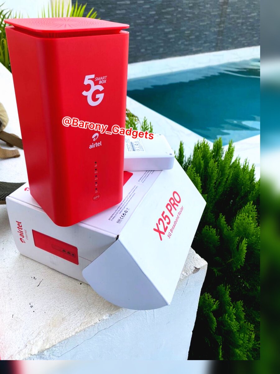 Universal X25 Pro 5G Router