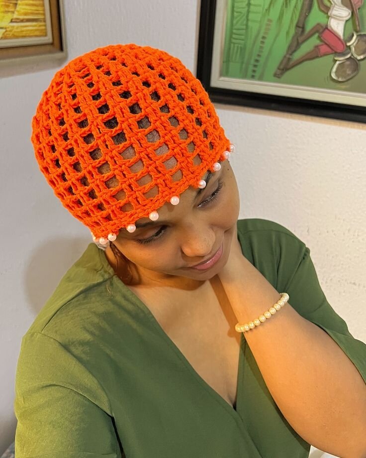 Bonnet en dentelle crochet