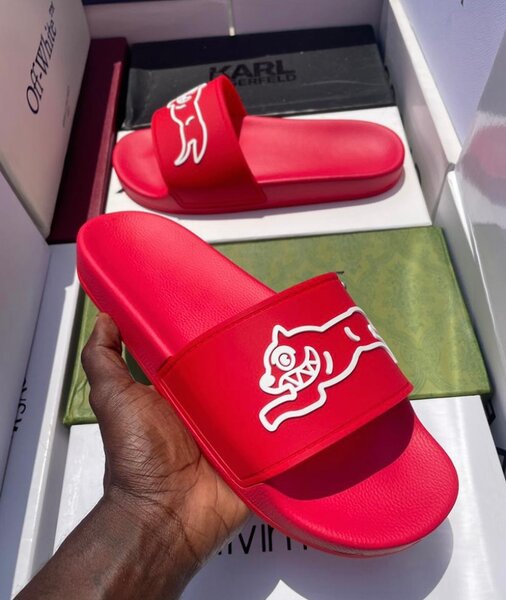 Sandales de marque tendance