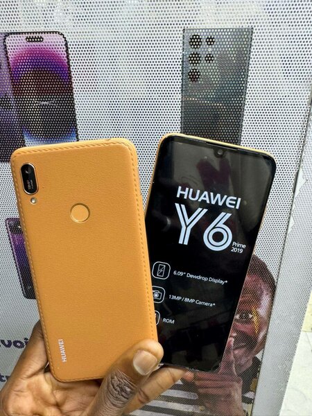 Huawei Y6 2019 Smartphone