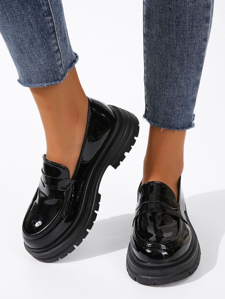 Mocassins en Cuir Noir femme