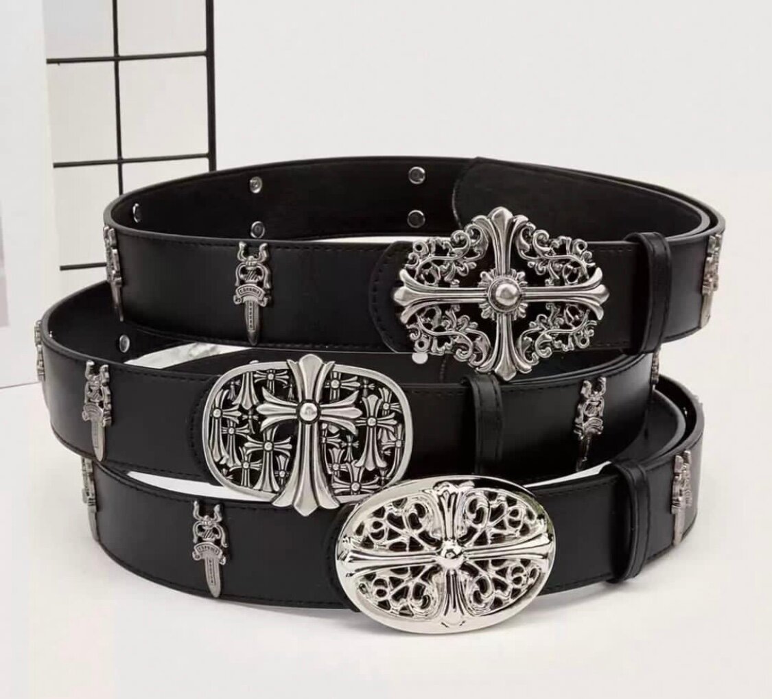 Ceinture gothique en cuir