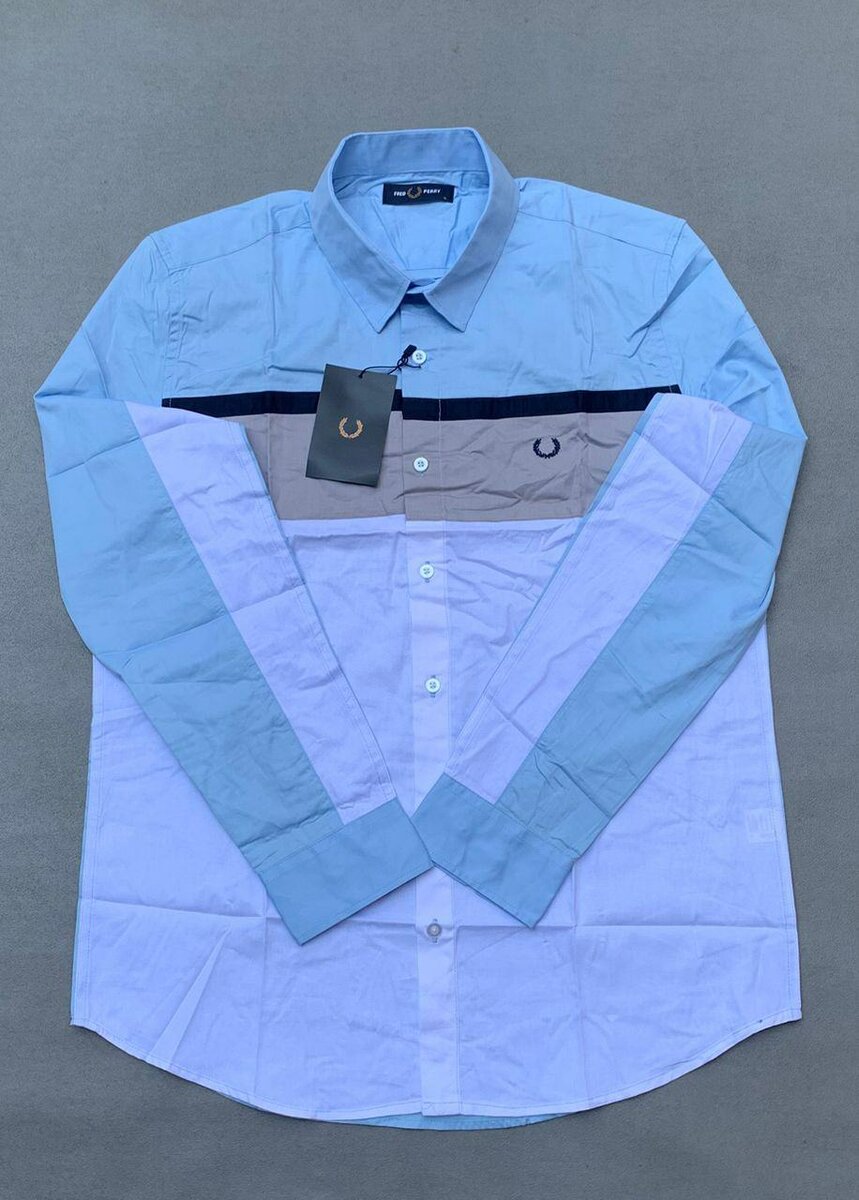 Chemise élégante à rayures