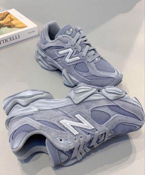 New balance sneaker