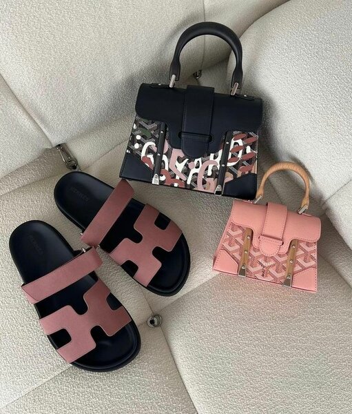 LADIES BAG WITH SANDALS
