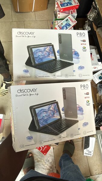 Tablette Discover P80 avec clavier
