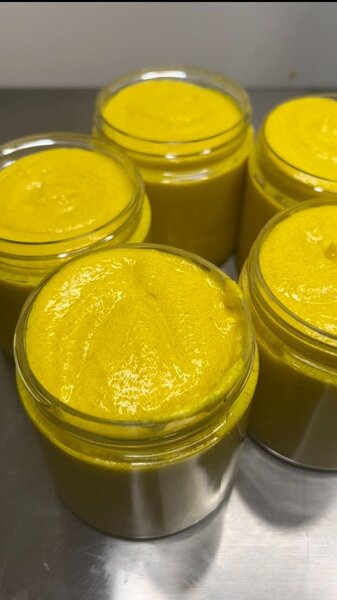 Tumeric body scrub ( yogurt and coffee available)