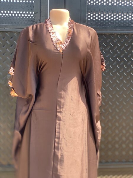 Loose dress trendy and elegant