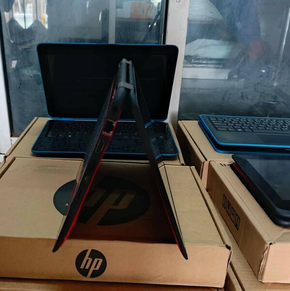 Ordinateur portable HP 2-en-1