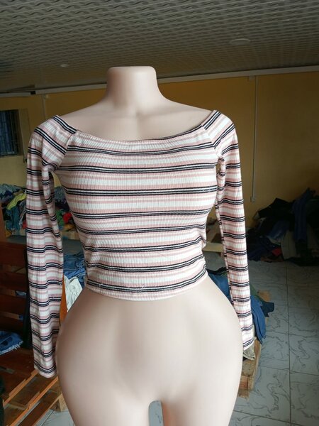 Lot de Tops Courts Élégants