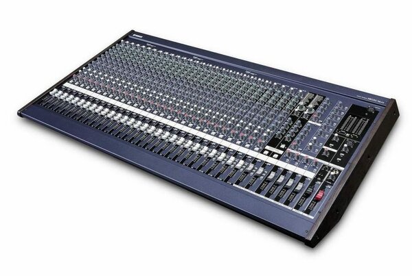 MG-32/14FX Audio Mixer