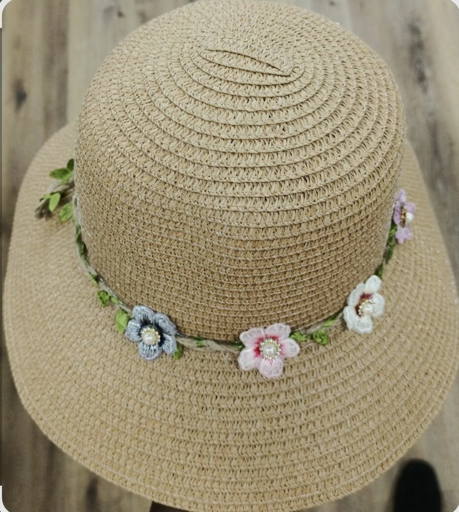 Chapeau d'été en paille