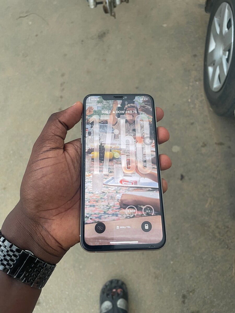 iPhone 11 Pro Max 64Go